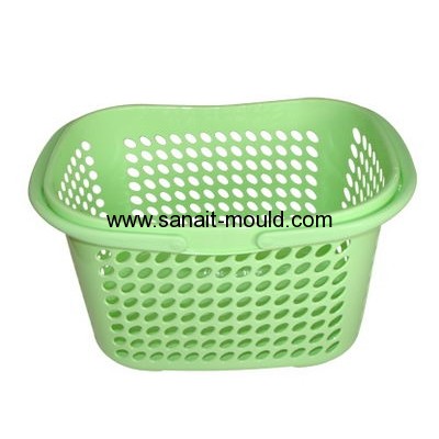 Plastic shopping basket with handcarrying molds p15101203