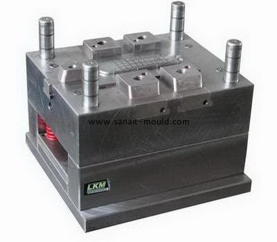 Hard tooling with top quality molding m15011604
