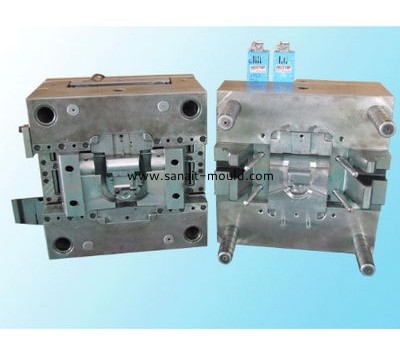 Plastic injection molding factory with good service m15020904