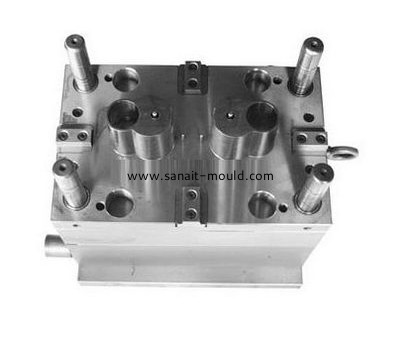 Plastic injection molding manufacturer with good service m15030103