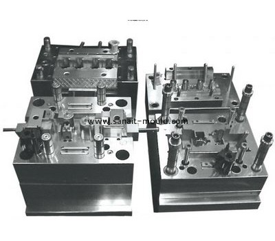 Hot or cold runner plastic injection moulds m15062903